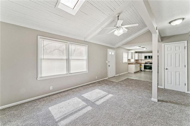 306 E 165th Street, Belton, MO 64012