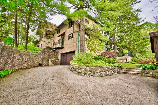104 N Julian Street, Naperville, IL 60540
