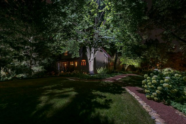 104 N Julian Street, Naperville, IL 60540