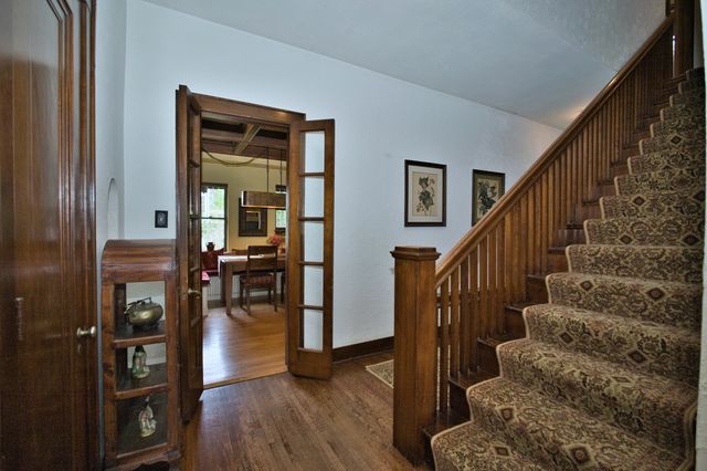 104 N Julian Street, Naperville, IL 60540
