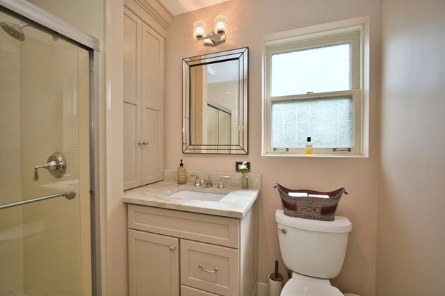 104 N Julian Street, Naperville, IL 60540