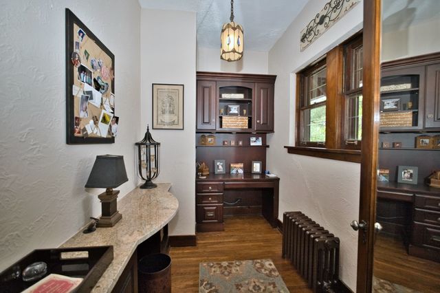 104 N Julian Street, Naperville, IL 60540