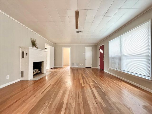 118 W Franklin Street, Shawnee, OK 74804
