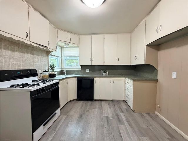 118 W Franklin Street, Shawnee, OK 74804