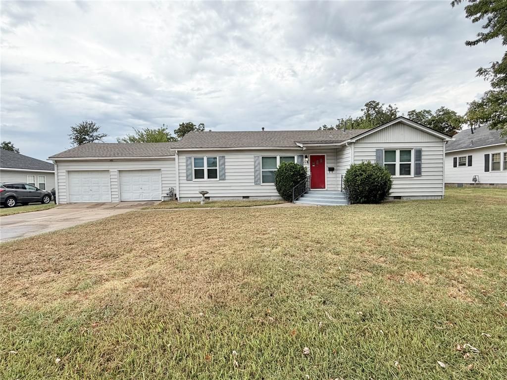 118 W Franklin Street, Shawnee, OK 74804