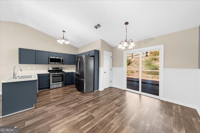 203 Bainbridge Way, Dallas, GA 30132