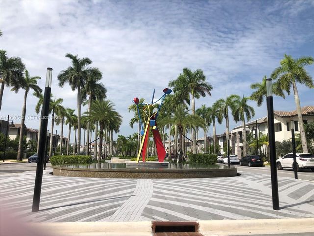 8301 NW 41st St B-405, Doral, FL 33166