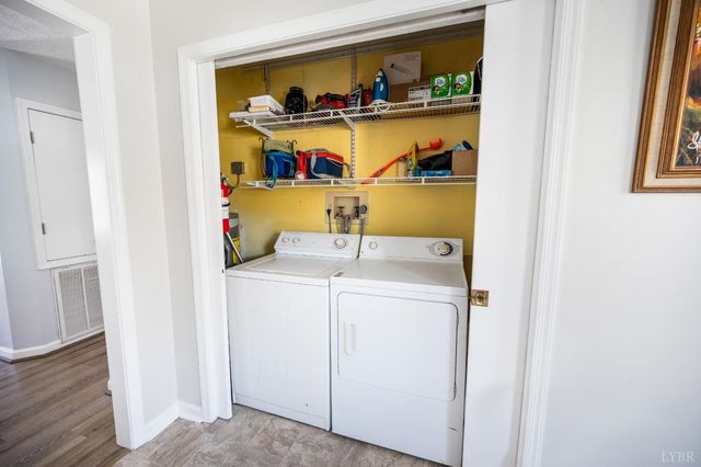 2050 Hawkins Mill Road, Lynchburg, VA 24502