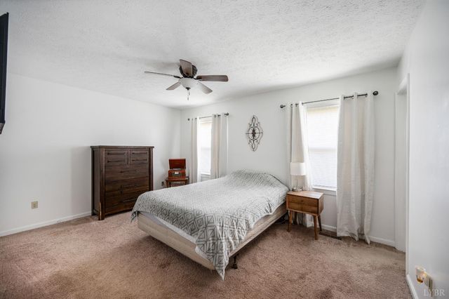 2050 Hawkins Mill Road, Lynchburg, VA 24502