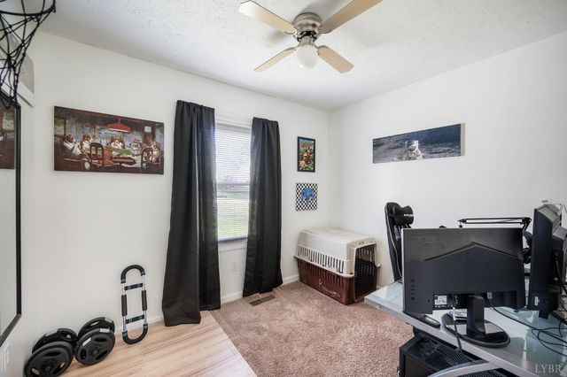 2050 Hawkins Mill Road, Lynchburg, VA 24502