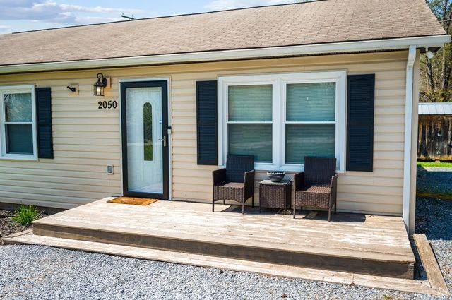 2050 Hawkins Mill Road, Lynchburg, VA 24502