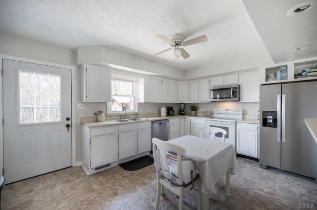 2050 Hawkins Mill Road, Lynchburg, VA 24502