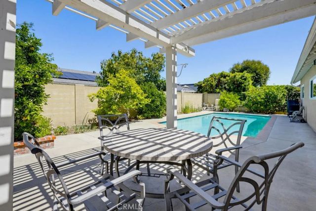 4171 Paseo De Plata, Cypress, CA 90630