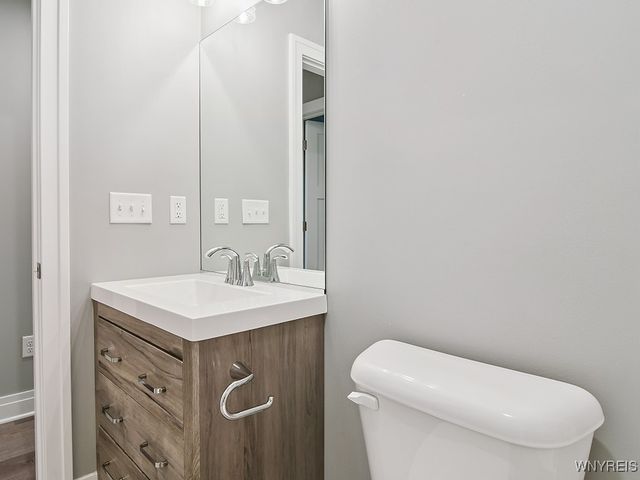 102 Brunswick Road, Lancaster, NY 14043