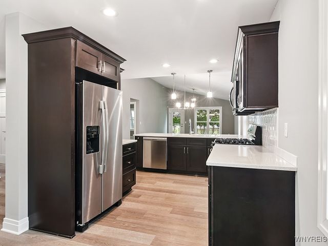 102 Brunswick Road, Lancaster, NY 14043