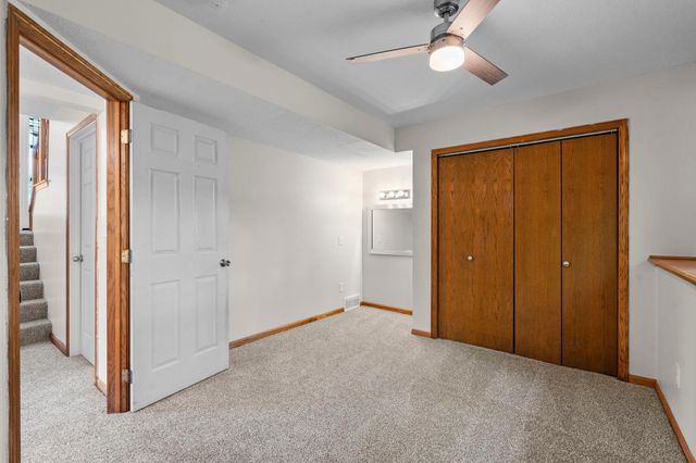 1136 Minnesota Street S, Shakopee, MN 55379