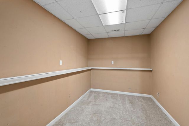 1136 Minnesota Street S, Shakopee, MN 55379