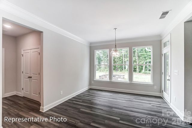 2215 Tabor Road, Sherrills Ford, NC 28673