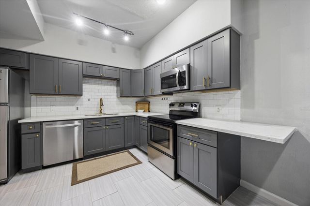 1510 Prairie Grove Drive, Houston, TX 77077