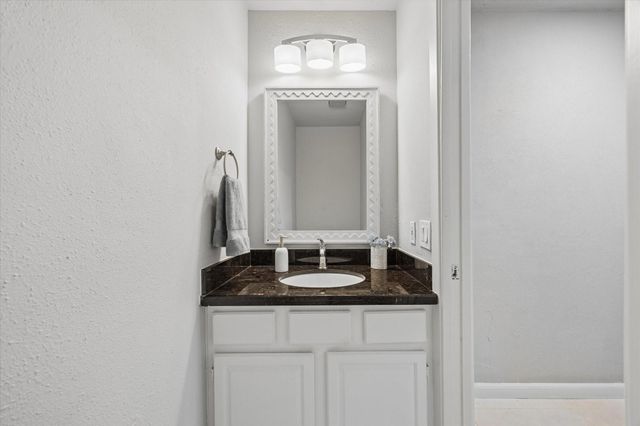 1510 Prairie Grove Drive, Houston, TX 77077