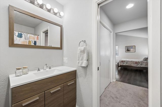 1510 Prairie Grove Drive, Houston, TX 77077