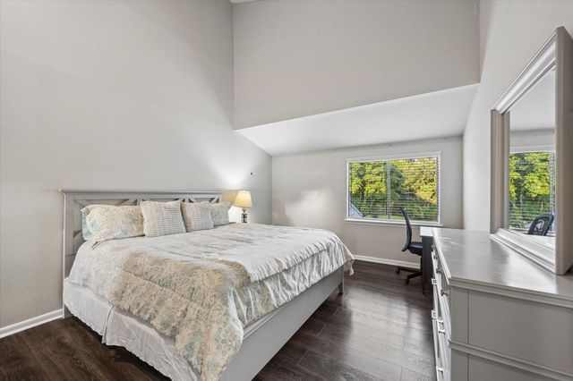 1510 Prairie Grove Drive, Houston, TX 77077