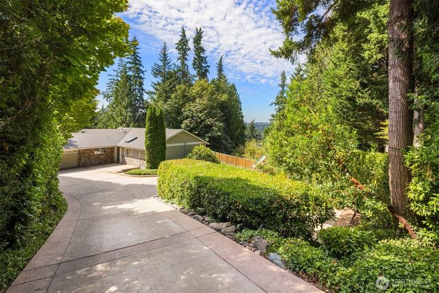 4859 86th Avenue SE, Mercer Island, WA 98040