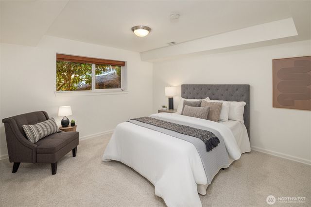 4859 86th Avenue SE, Mercer Island, WA 98040