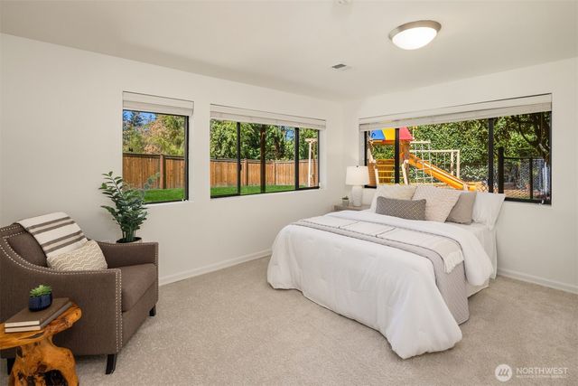 4859 86th Avenue SE, Mercer Island, WA 98040