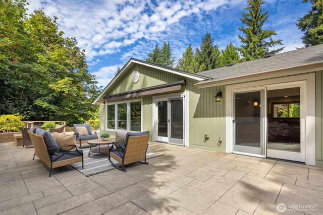 4859 86th Avenue SE, Mercer Island, WA 98040