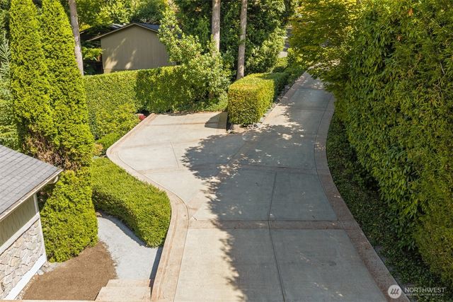 4859 86th Avenue SE, Mercer Island, WA 98040