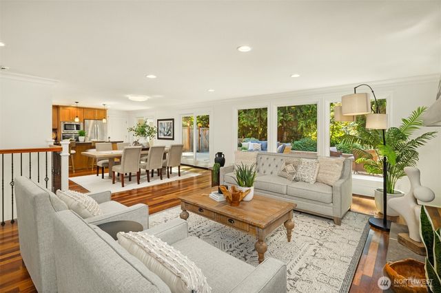 4859 86th Avenue SE, Mercer Island, WA 98040