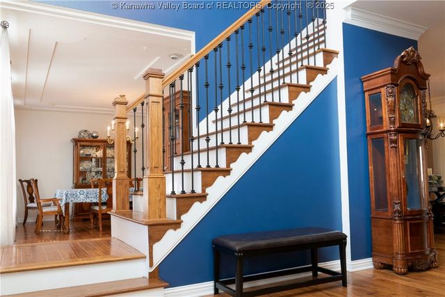 35 Oakridge Estates Road, Danville, WV 25053