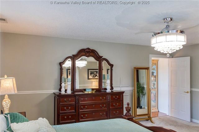 35 Oakridge Estates Road, Danville, WV 25053