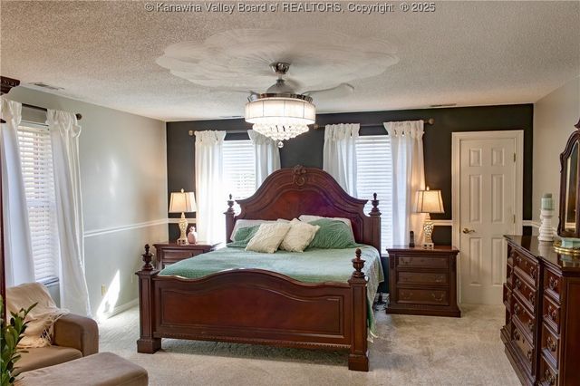 35 Oakridge Estates Road, Danville, WV 25053