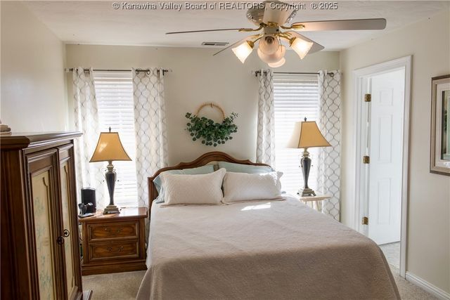 35 Oakridge Estates Road, Danville, WV 25053