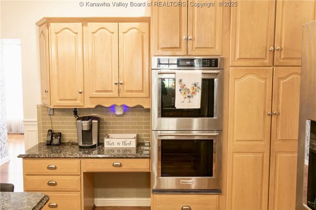 35 Oakridge Estates Road, Danville, WV 25053