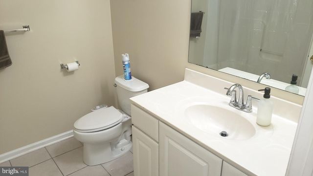 527 RED BUD CT, Wilmington, DE 19805