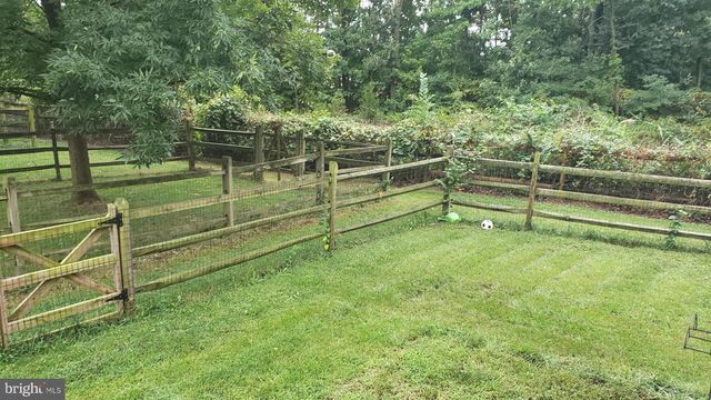 527 RED BUD CT, Wilmington, DE 19805