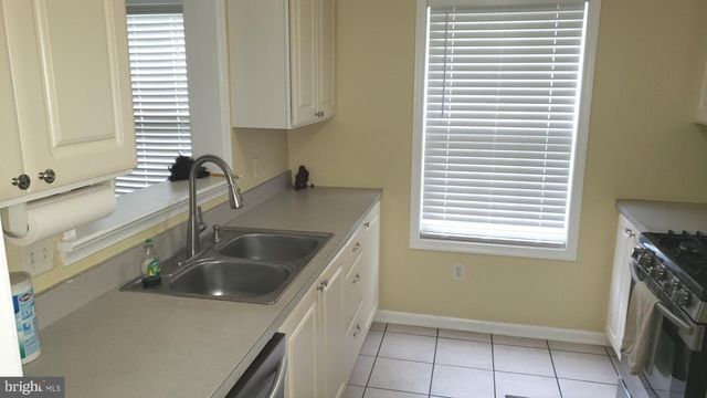 527 RED BUD CT, Wilmington, DE 19805