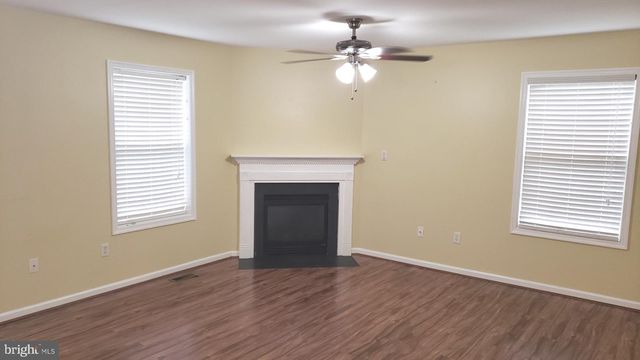 527 RED BUD CT, Wilmington, DE 19805