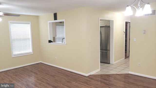 527 RED BUD CT, Wilmington, DE 19805