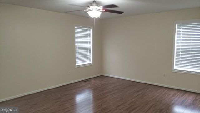 527 RED BUD CT, Wilmington, DE 19805