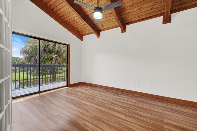 100 Sparrow Drive 13, Royal Palm Beach, FL 33411