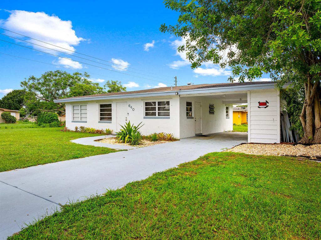 640 Beach Avenue, Port St Lucie, FL 34952