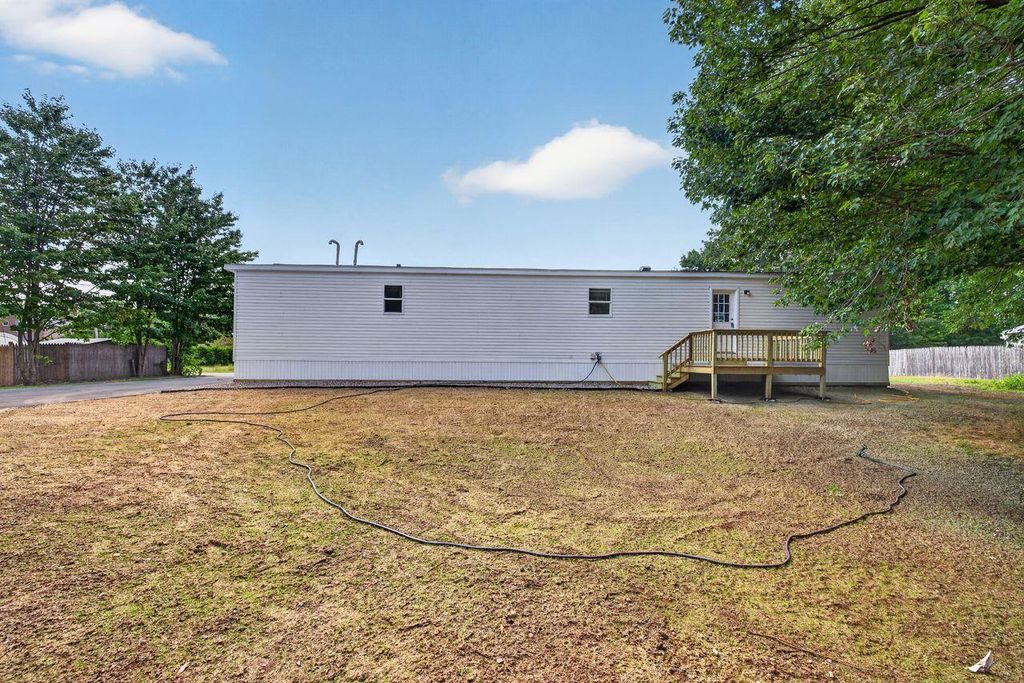 7 Gendreau Lane, Sanford, ME 04073 — photo 5