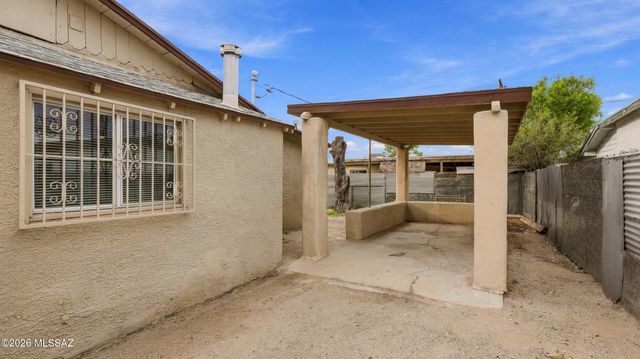 376 W Columbia Street, Tucson, AZ 85714