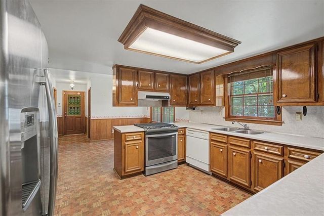 483 Summit Ridge Drive, Lawrenceville, GA 30046