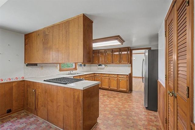 483 Summit Ridge Drive, Lawrenceville, GA 30046