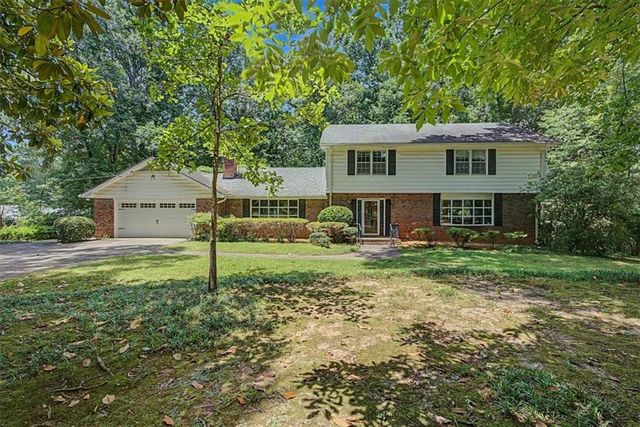 483 Summit Ridge Drive, Lawrenceville, GA 30046